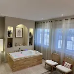 Ammg Tour Marina - Signature | Vue Panoramique, Jacuzzi & Design Apartmán *