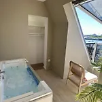 Ammg Tour Marina - Signature | Vue Panoramique, Jacuzzi & Design Apartment *