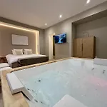 Apartment Ammg Tour Marina - Signature | Vue Panoramique, Jacuzzi & Design *