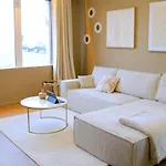 Apartment Ammg Tour Marina - Signature | Vue Panoramique, Jacuzzi & Design