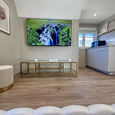 Appartamento Ammg Tour Marina – Signature | Vue Panoramique, Jacuzzi&design Calais