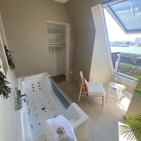 Ammg Tour Marina - Signature | Vue Panoramique, Jacuzzi & Design