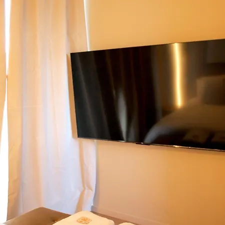 Ammg Tour Marina - Signature | Vue Panoramique, Jacuzzi & Design Апартаменты *