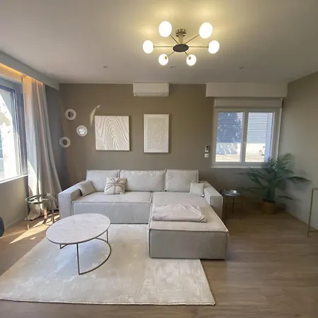 Апартаменты Ammg Tour Marina - Signature | Vue Panoramique, Jacuzzi & Design