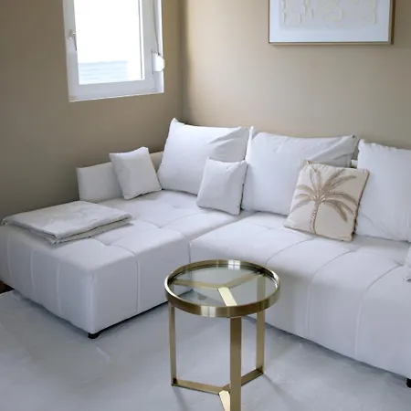 Ammg Tour Marina - Signature | Vue Panoramique, Jacuzzi & Design Апартаменты *