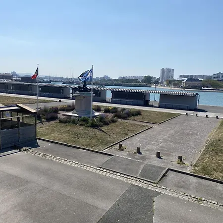 Апартаменты Ammg Tour Marina - Signature | Vue Panoramique, Jacuzzi & Design Кале