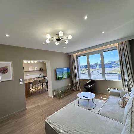 Ammg Tour Marina – Signature | Vue Panoramique, Jacuzzi&design Appartamento *